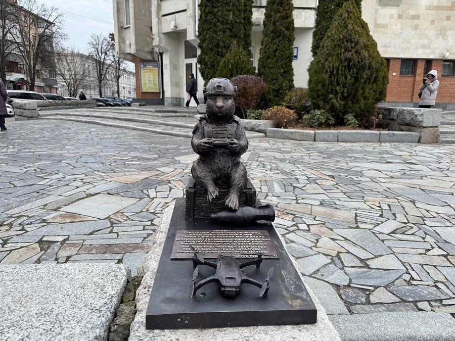 New mini sculpture opened in Poltava